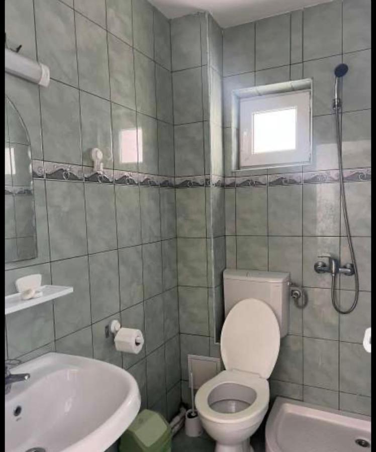 Vila George Hotel Costinesti Buitenkant foto